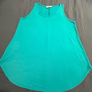 Women’s Zenana Teal Tank Top L - EUC - $5 or 3/$10